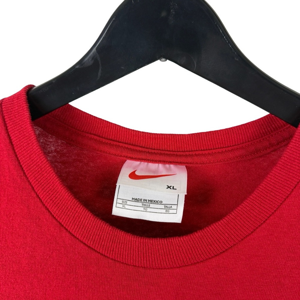 Vintage 90s Nike Trap It Soccer Sports Flame White Tag Red Shirt Size L - Picture 8 of 8